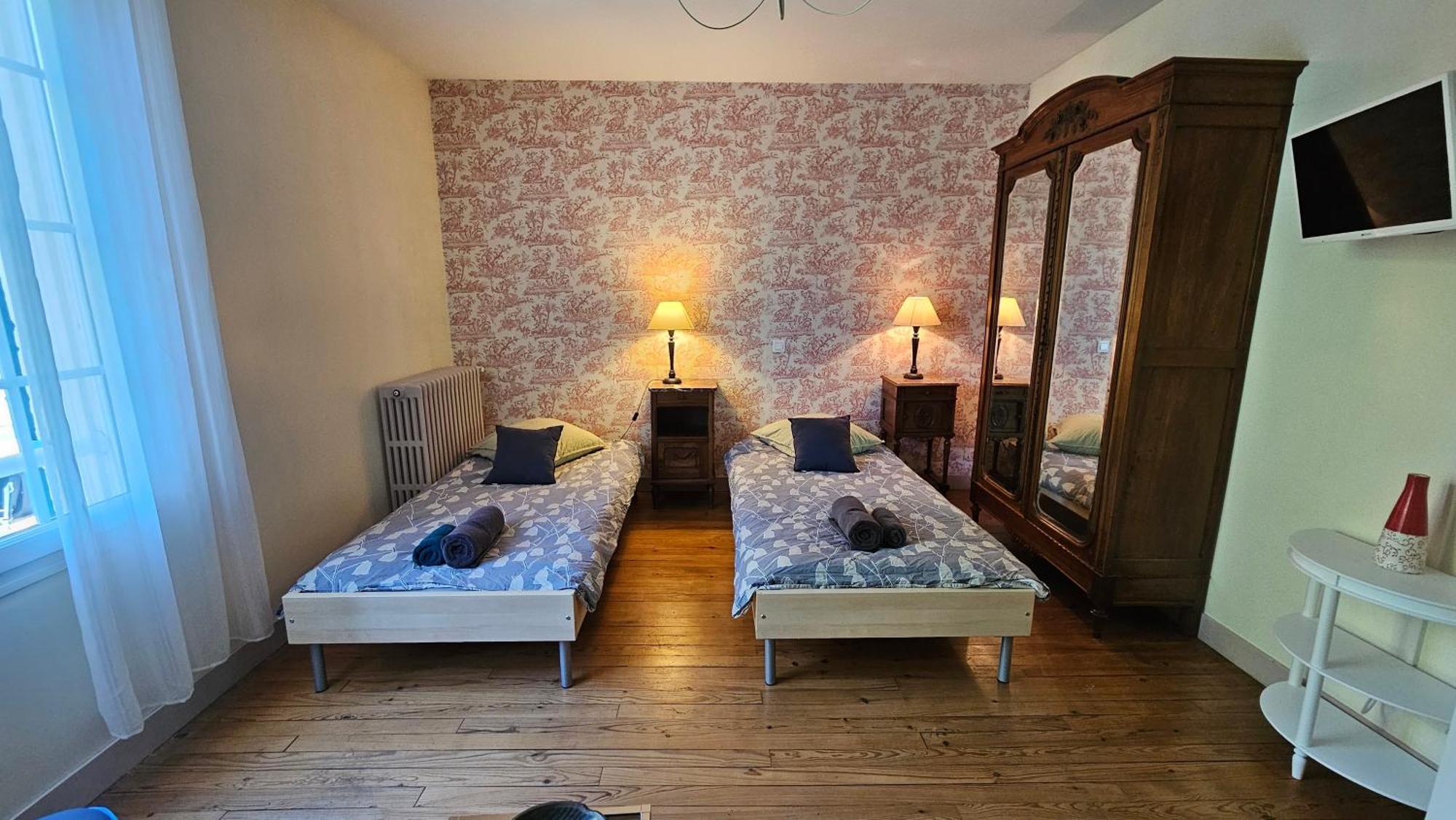 Chambres Et Gites Les Deux Chenes Pres De Bergerac Le Fleix ภายนอก รูปภาพ
