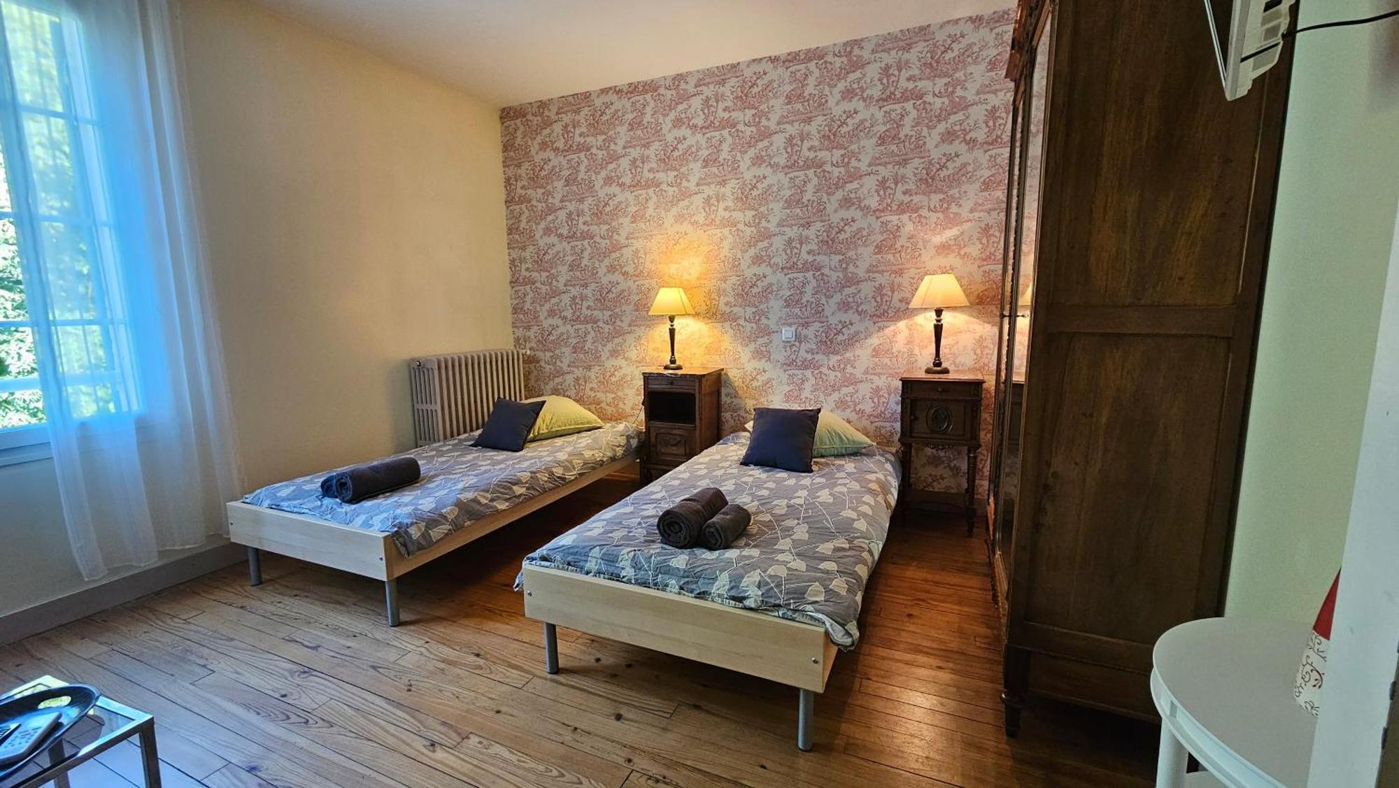 Chambres Et Gites Les Deux Chenes Pres De Bergerac Le Fleix ภายนอก รูปภาพ